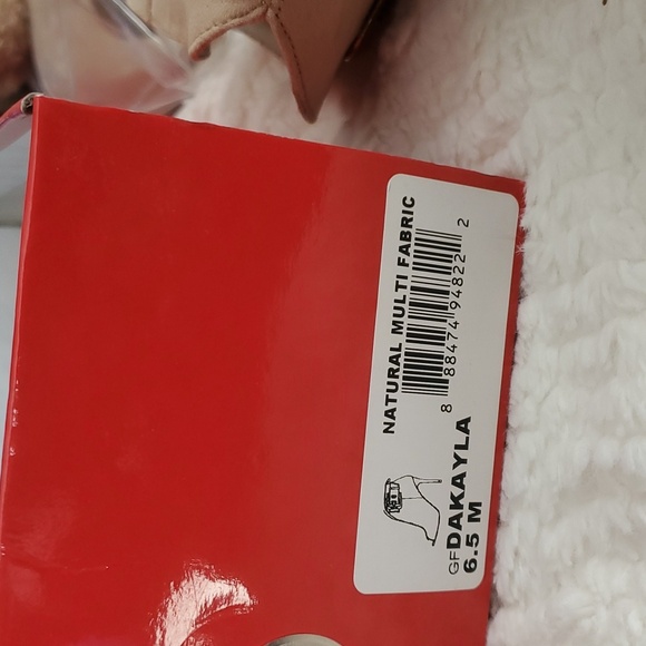 Guess Dakayla Open Toes Suede Heels Size 6.5 - Picture 7 of 8